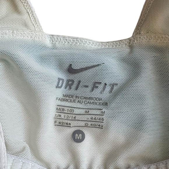 Nike Dri-Fit White and Teal Tennis Top with Spandex and Built in Bra size M - Picture 6 of 6